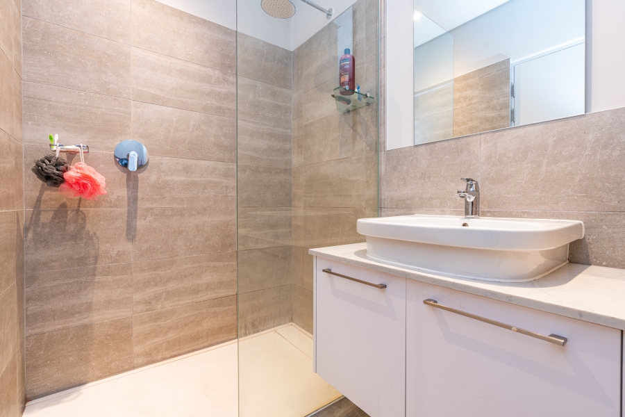 1 Bedroom Property for Sale in Foreshore Western Cape